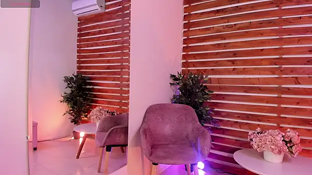 Snapshot of _MeganRain chatting on 09/13/25, 08:03 MeganRain online show from 09/13/25, 08:03