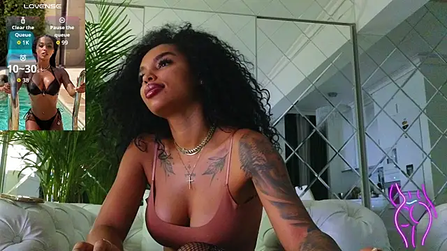 KimiBrown online show from 11/15/25, 03:54