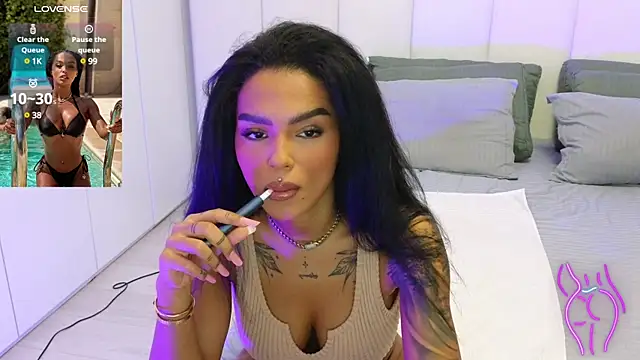 KimiBrown online show from 02/11/25, 10:36