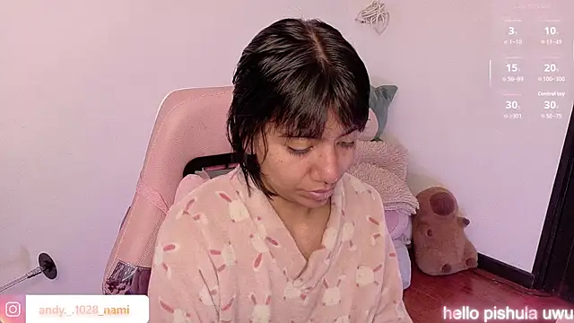 Snapshot of Nami_usagi chatting on 07/05/26, 01:51 Nami usagi online show from 07/05/26, 01:51