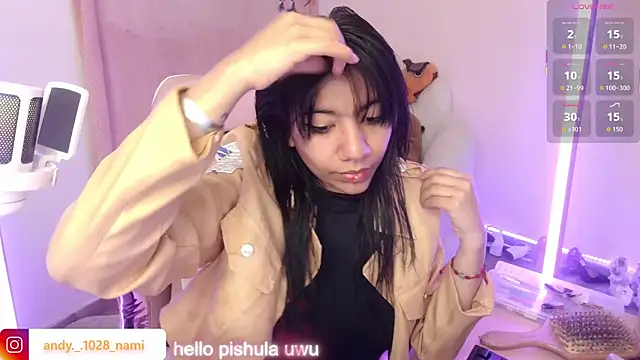 Nami usagi online show from 10/03/25, 12:17