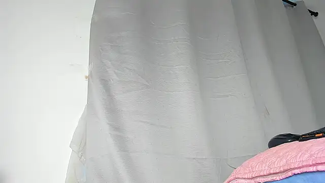 caroline tovar online show from 05/12/26, 10:38