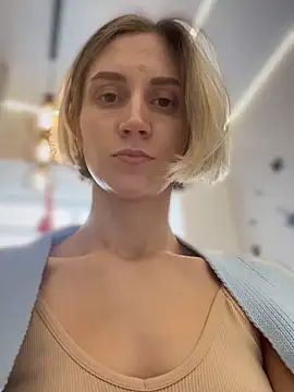 Snapshot of Feral_berry_8133 chatting on 01/04/25, 08:17 Feral berry 8133 online show from 01/04/25, 08:17