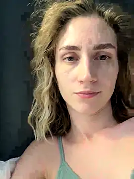 Snapshot of Feral_berry_8133 chatting on 09/26/25, 07:54 Feral berry 8133 online show from 09/26/25, 07:54