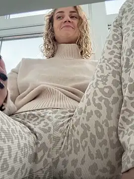 Snapshot of Feral_berry_8133 chatting on 09/30/25, 11:38 Feral berry 8133 online show from 09/30/25, 11:38