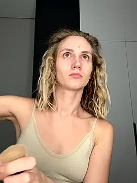 Snapshot of Feral_berry_8133 chatting on 09/09/25, 08:18 Feral berry 8133 online show from 09/09/25, 08:18