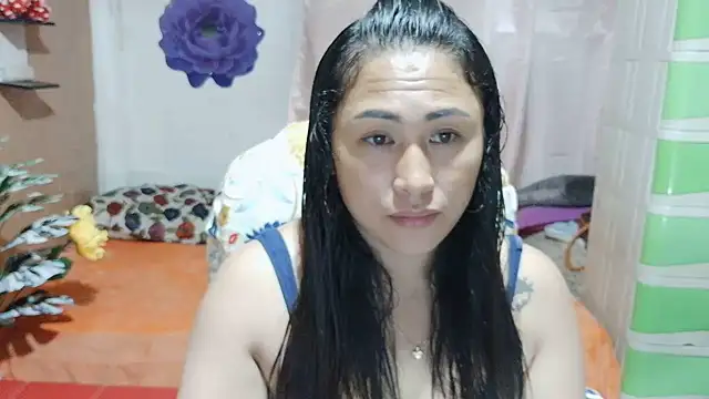 Snapshot of M_e_c_e_l chatting on 06/11/26, 02:58 M e c e l online show from 06/11/26, 02:58