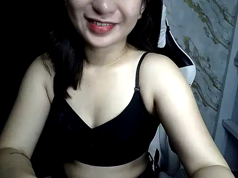 Snapshot of Mia_2022 chatting on 03/27/26, 06:31 Mia 2022 online show from 03/27/26, 06:31