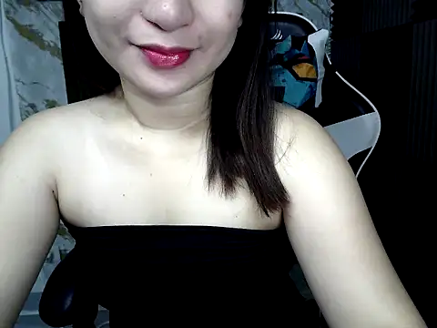 Mia 2022 online show from 02/24/26, 06:03