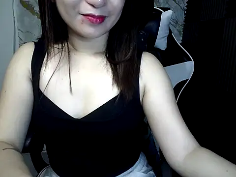 Snapshot of Mia_2022 chatting on 03/19/26, 02:39 Mia 2022 online show from 03/19/26, 02:39