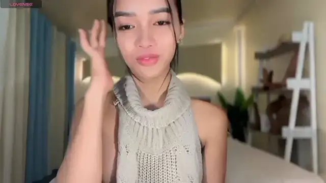  caroline69 online show from 11/25/25, 02:12