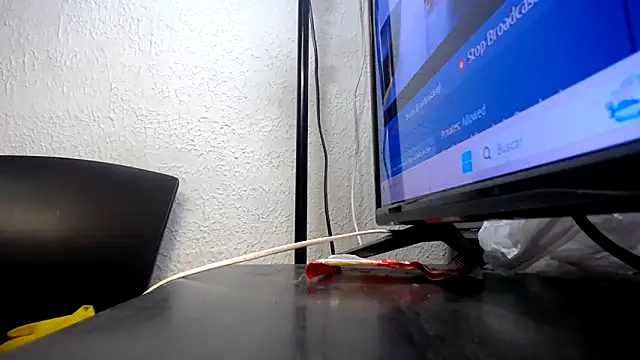 Snapshot of lili_sweet777 chatting on 02/23/26, 09:37 lili sweet777 online show from 02/23/26, 09:37