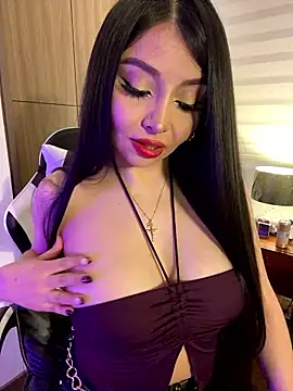 Snapshot of KateLatorre chatting on 01/14/26, 08:01 KateLatorre online show from 01/14/26, 08:01