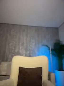 Snapshot of Kalli_Fornia chatting on 02/23/26, 09:54 Kalli Fornia online show from 02/23/26, 09:54