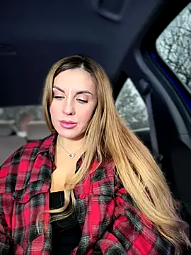 Kalli Fornia online show from 12/02/25, 09:22