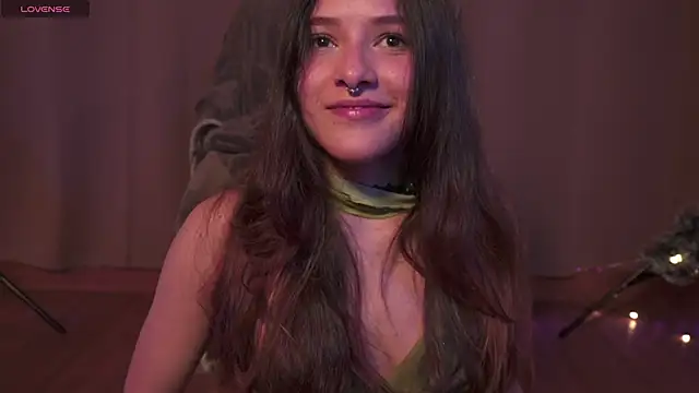 HannaMoom online show from 12/15/25, 09:42