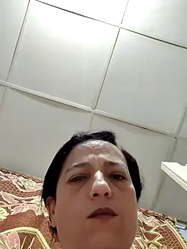 Vanessasweet2304 online show from 11/09/25, 01:53