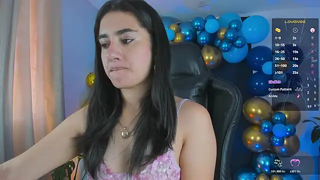 annadu011 online show from 04/12/26, 02:09