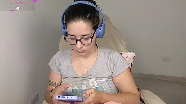 blue  moon  online show from 12/03/25, 04:24