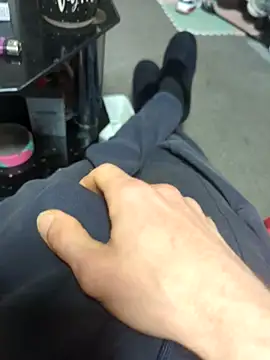 Snapshot of Dani_el82@xh chatting on 04/11/26, 08:29 Dani el82xh online show from 04/11/26, 08:29