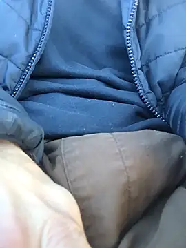 Snapshot of Dani_el82@xh chatting on 03/21/26, 03:49 Dani el82xh online show from 03/21/26, 03:49