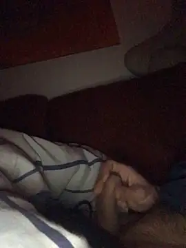 Snapshot of Dani_el82@xh chatting on 12/02/24, 03:10 Dani el82xh online show from 12/02/24, 03:10