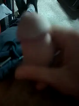 Snapshot of Dani_el82@xh chatting on 04/13/26, 09:19 Dani el82xh online show from 04/13/26, 09:19