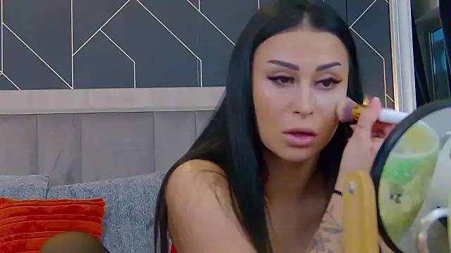 EmyLaveau online show from 01/16/26, 06:28