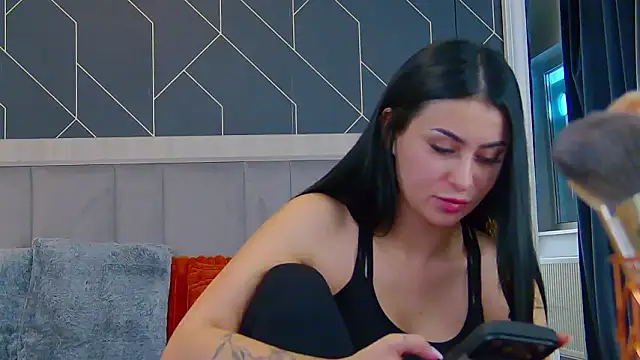 EmyLaveau online show from 02/25/26, 06:24