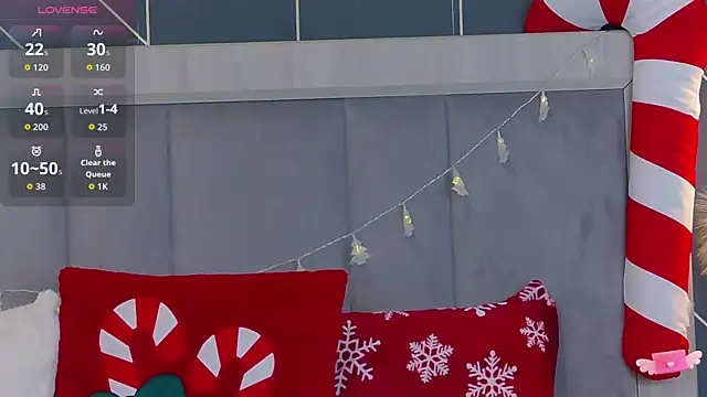 EmyLaveau online show from 12/22/25, 06:35