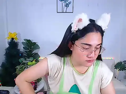 Snapshot of plysaithailand chatting on 06/14/26, 11:06 plysaithailand online show from 06/14/26, 11:06