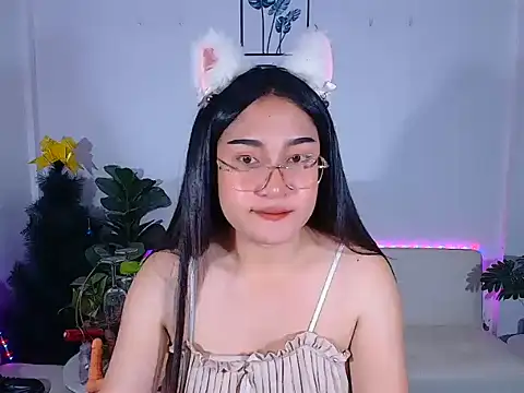 Snapshot of plysaithailand chatting on 06/13/26, 07:50 plysaithailand online show from 06/13/26, 07:50