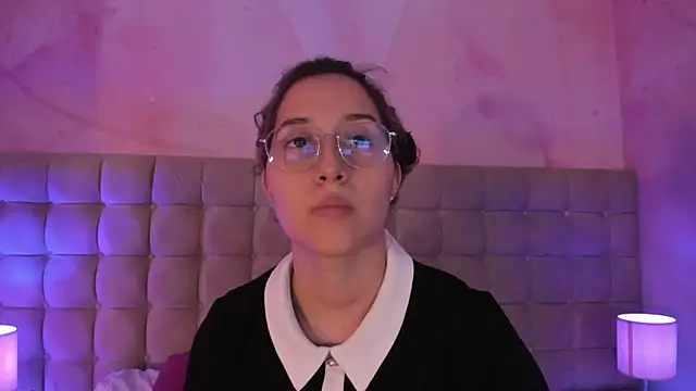 Snapshot of Abby_Sweet1_ chatting on 10/04/25, 07:37 Abby Sweet1  online show from 10/04/25, 07:37