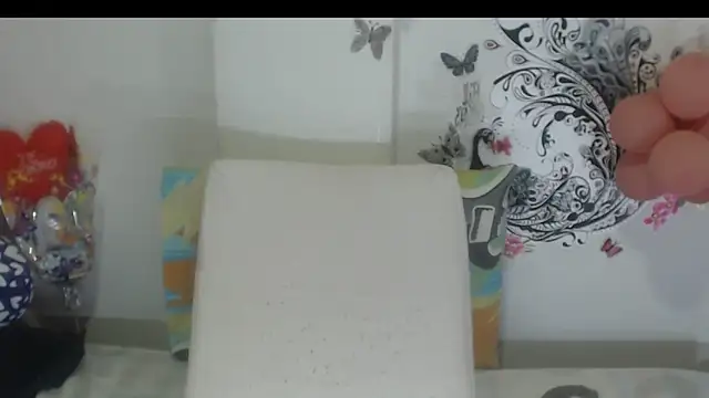 Snapshot of selenax2023 chatting on 03/18/25, 01:35 selenax2023 online show from 03/18/25, 01:35