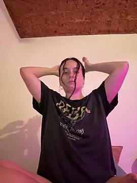 indierotic online show from 01/20/25, 02:43