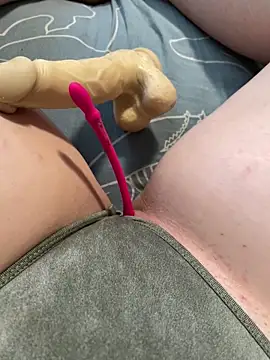 katcclovea online show from 12/01/25, 04:35