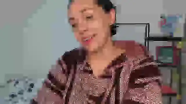 Snapshot of camii_7 chatting on 12/26/24, 12:46 camii 7 online show from 12/26/24, 12:46