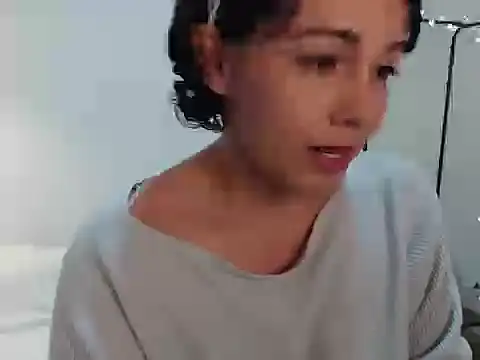Snapshot of camii_7 chatting on 02/04/25, 12:51 camii 7 online show from 02/04/25, 12:51