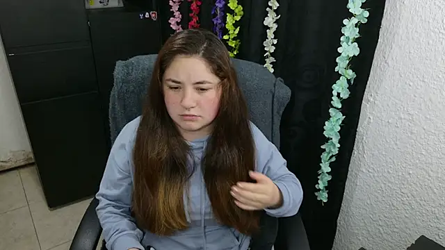 ann bronw online show from 11/15/25, 02:04