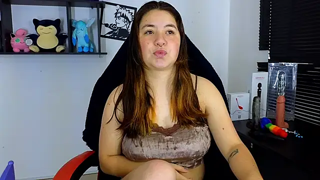 Snapshot of ann_bronw chatting on 03/19/25, 02:02 ann bronw online show from 03/19/25, 02:02