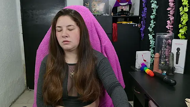 ann bronw online show from 12/15/25, 11:38