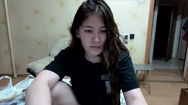 Riz girl online show from 03/31/26, 01:02