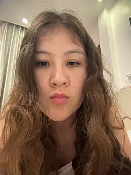 Riz girl online show from 05/26/26, 05:22