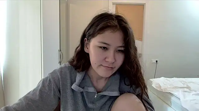 Riz girl online show from 02/13/26, 10:26