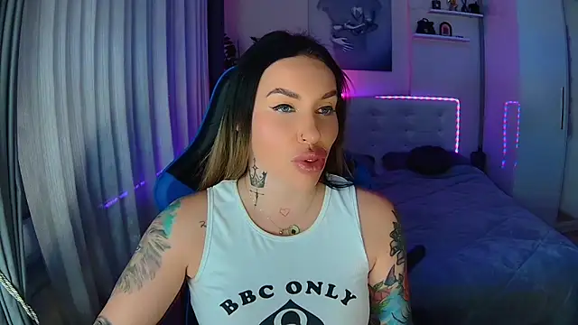 Snapshot of cokeyspeed69 chatting on 02/04/26, 11:27 cokeyspeed69 online show from 02/04/26, 11:27