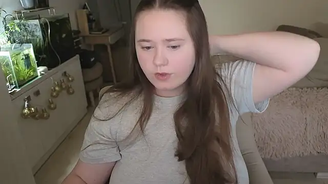 Snapshot of remirann_ chatting on 02/21/26, 12:40 remirann online show from 02/21/26, 12:40