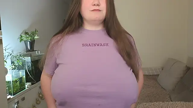 remirann  online show from 03/23/26, 10:37