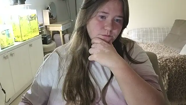 remirann  online show from 10/16/25, 06:05