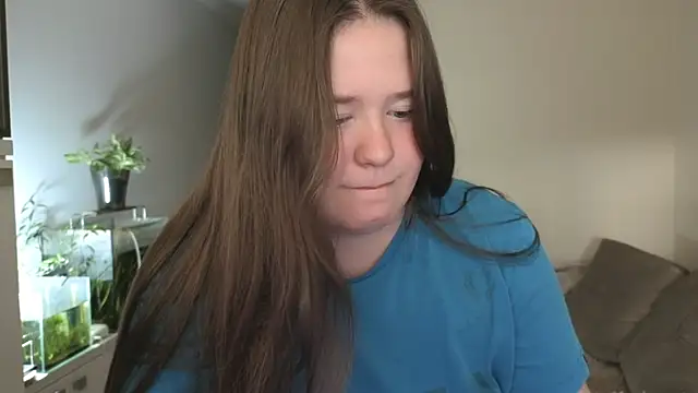 remirann  online show from 04/19/26, 02:51