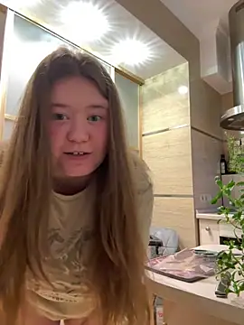 remirann  online show from 01/10/25, 02:23